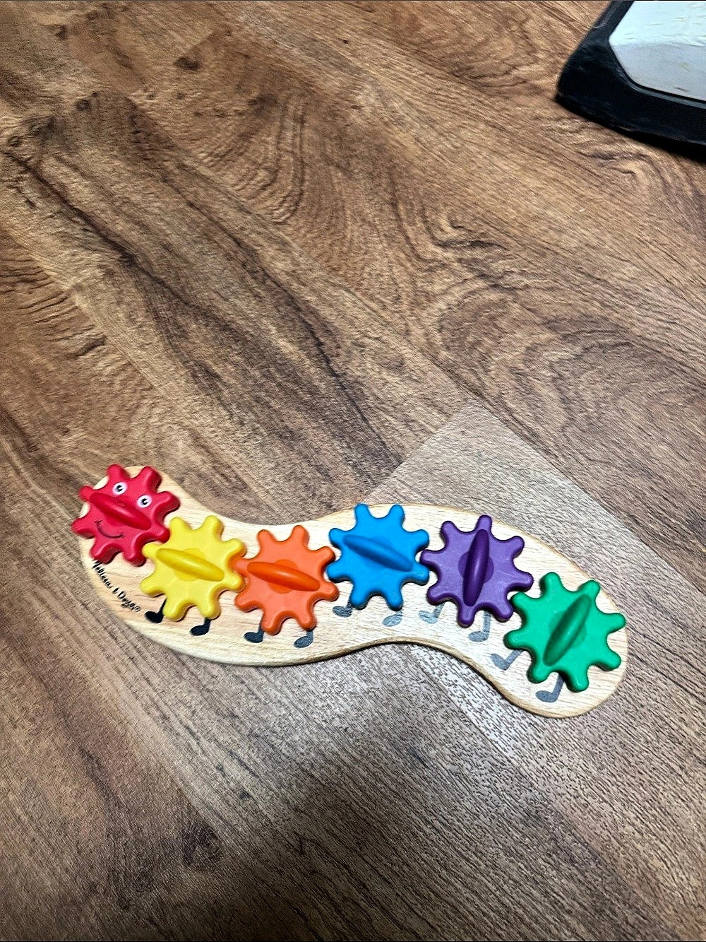 Melissa & Doug Caterpillar Gear Toy Learning Toy